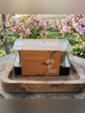 Martha Stewart Everyday Parisian Terrace Scented Votive Set 2 Candles/Wood Tray